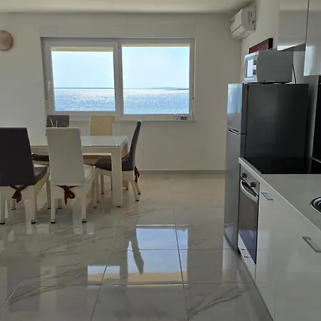 Giovanni Apartmán Mandre