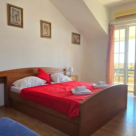 Giovanni Apartmán Mandre